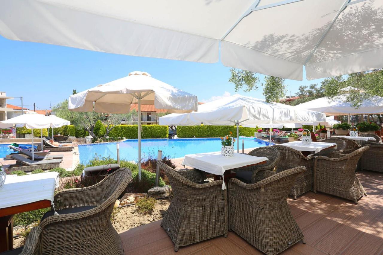 Kassandra Village Resort ペフコホリ エクステリア 写真